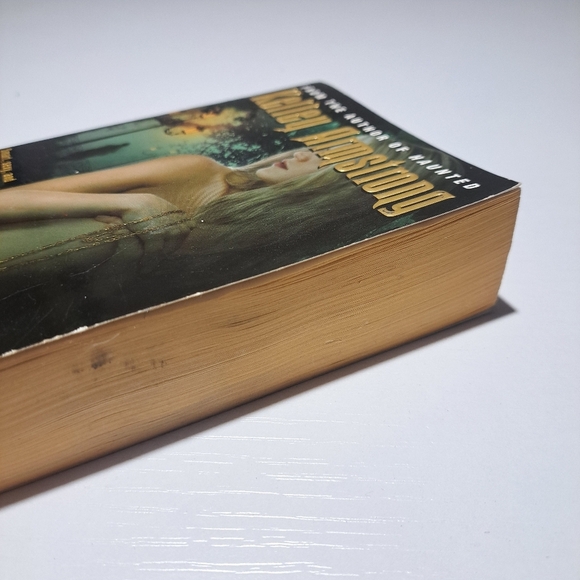 Broken by Kelley Armstrong Paperback Book - Picture 2 of 7